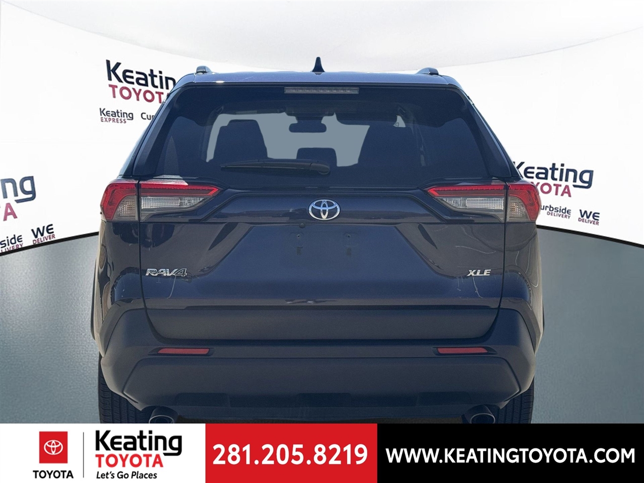 Toyota RAV4 XLE 2024