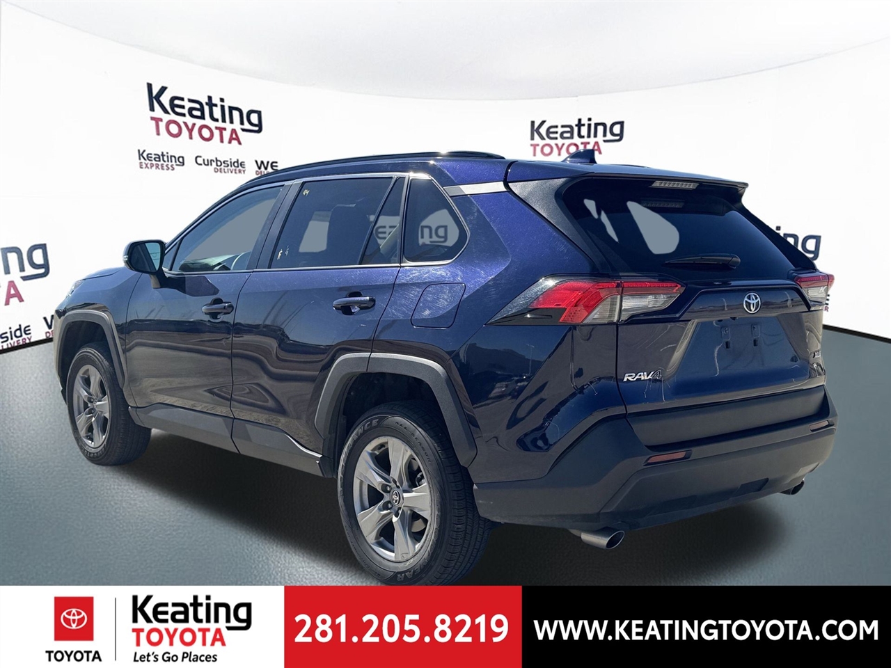 Toyota RAV4 XLE 2024