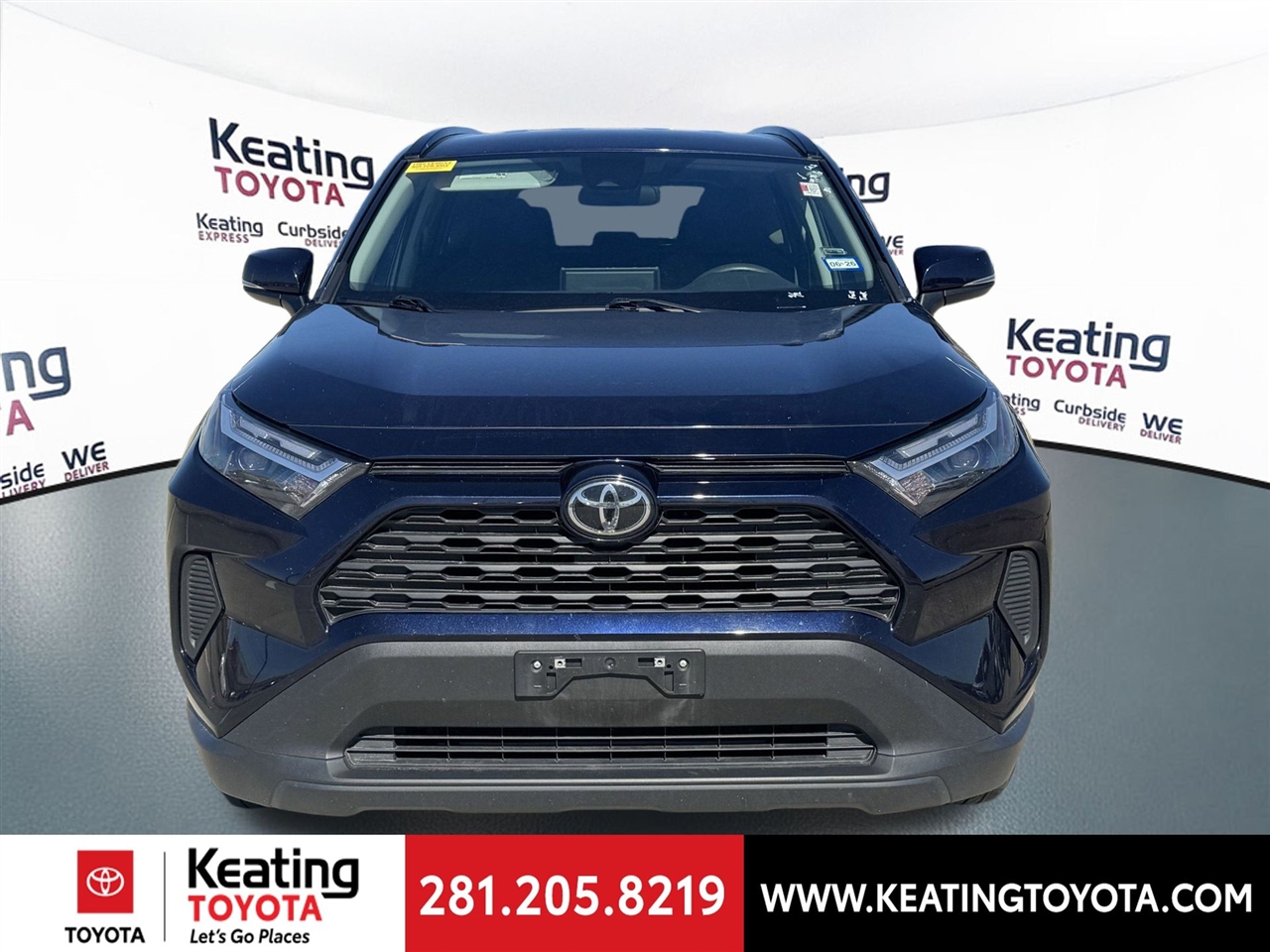 Toyota RAV4 XLE 2024