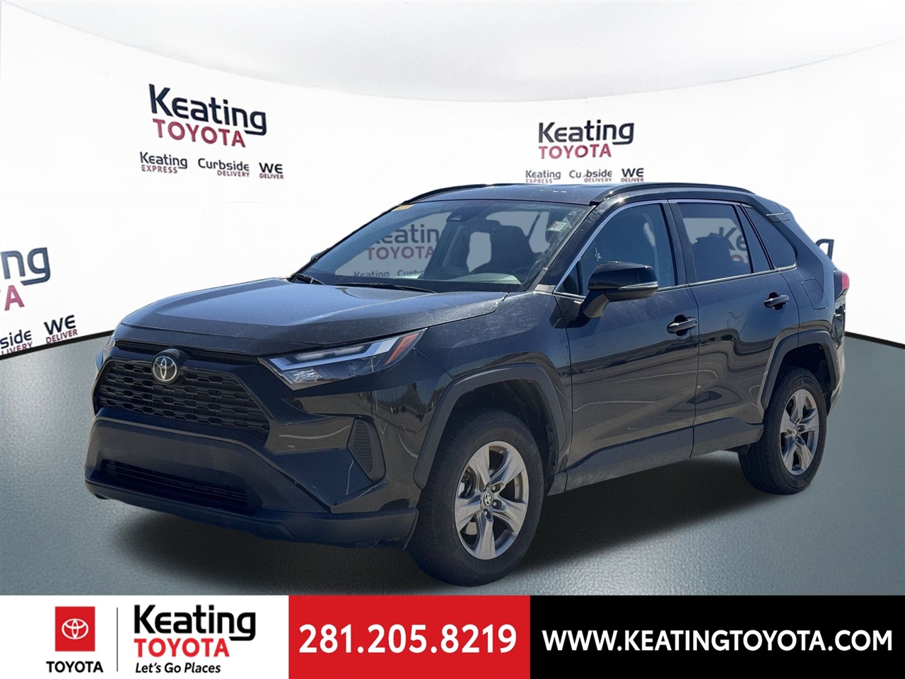 Toyota RAV4 XLE 2024