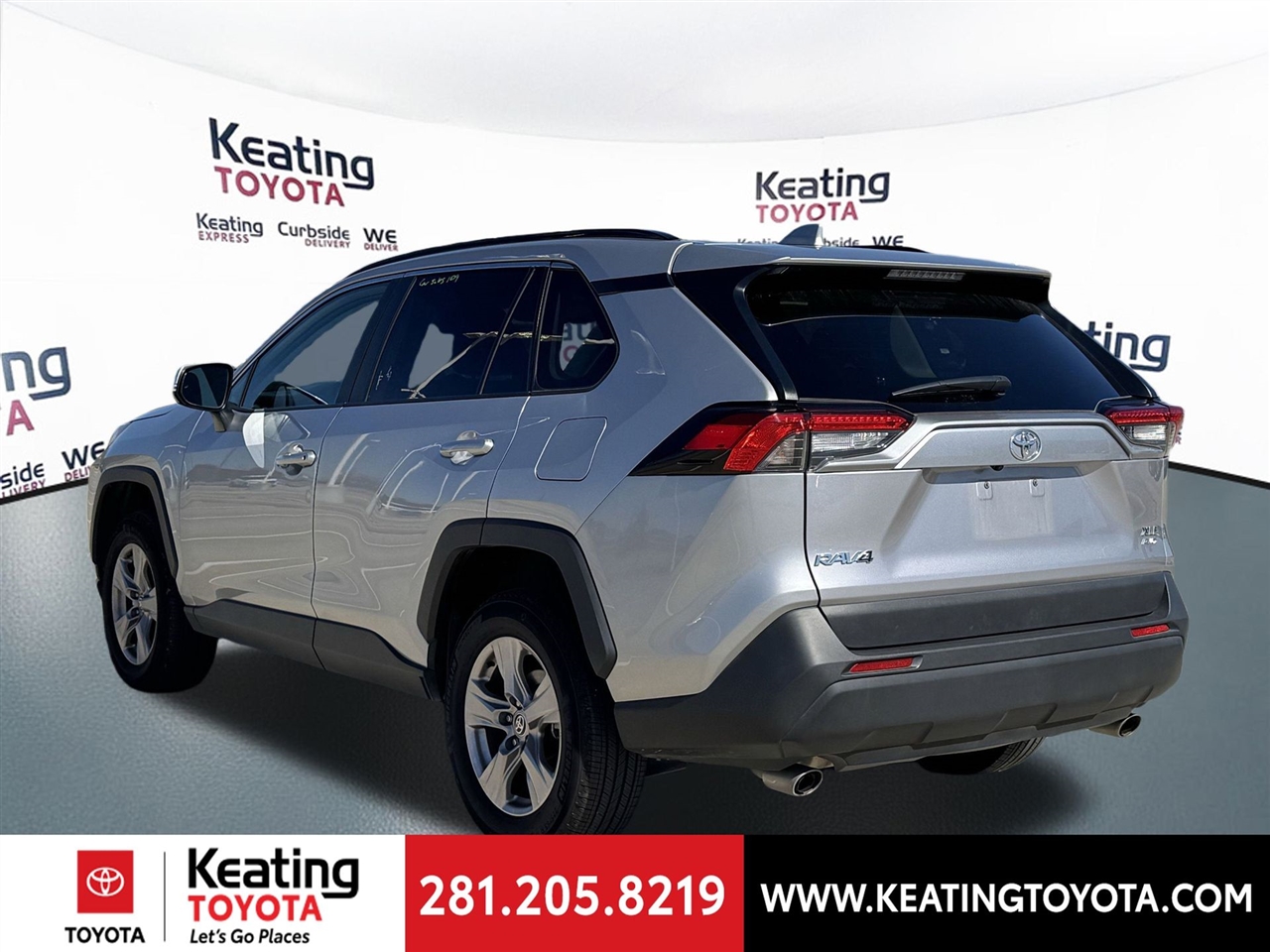 Toyota RAV4 XLE AWD 2025