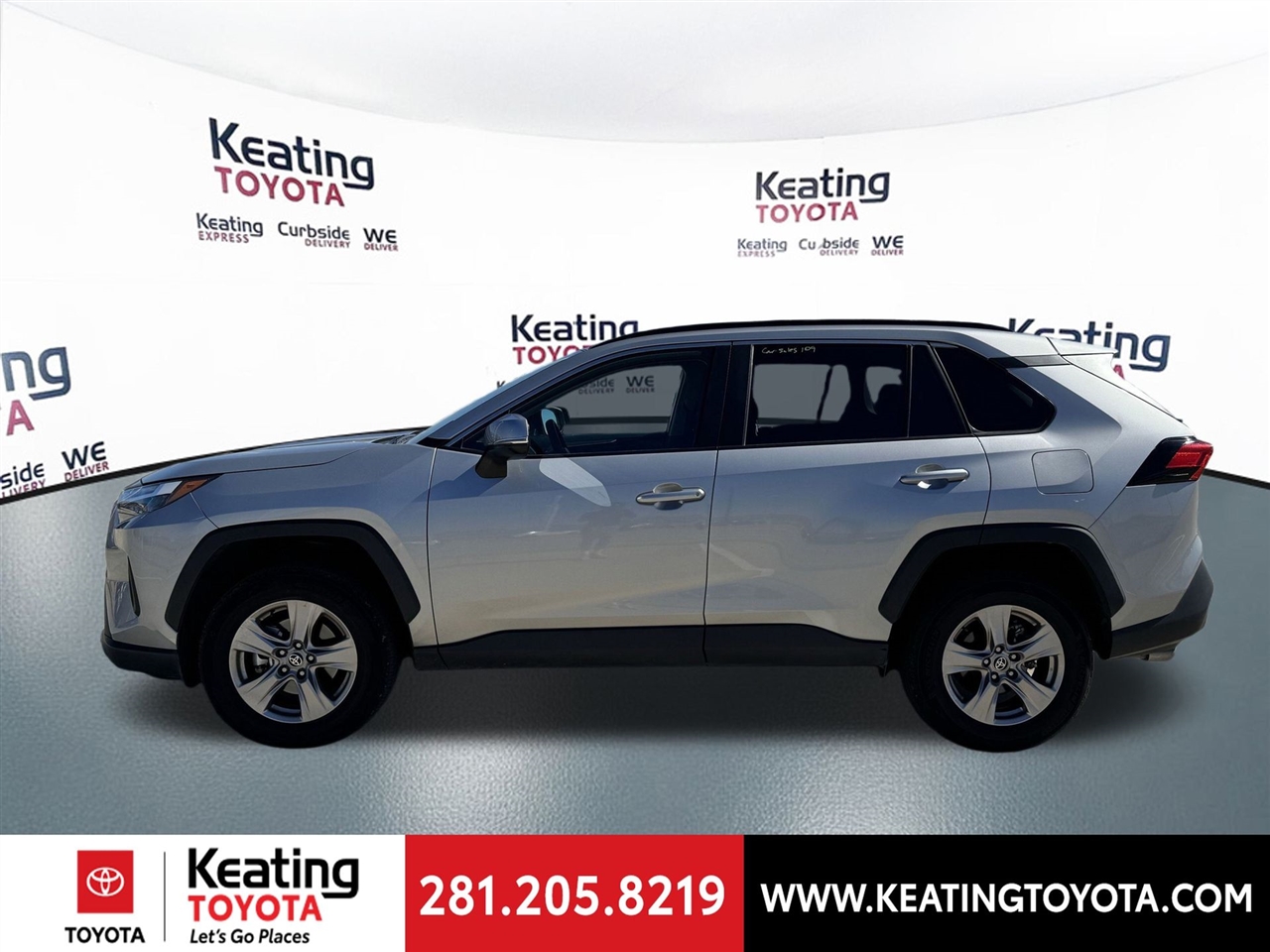 Toyota RAV4 XLE AWD 2025