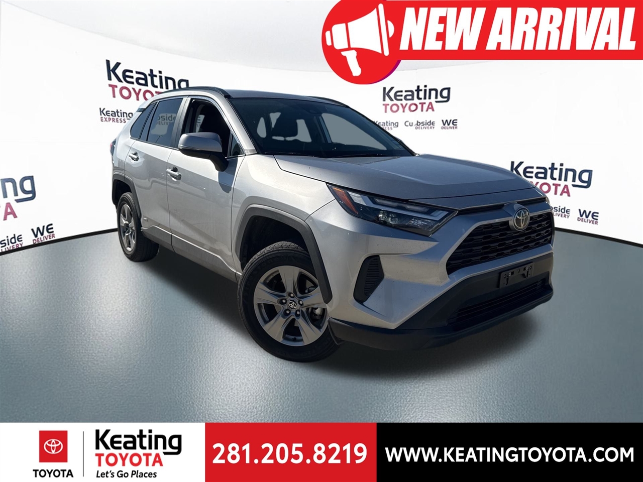 Toyota RAV4 Hybrid XLE 2025