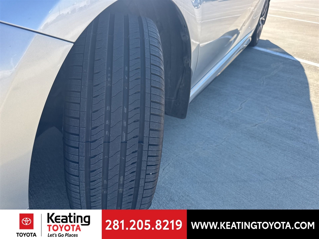 Toyota Camry SE 2024