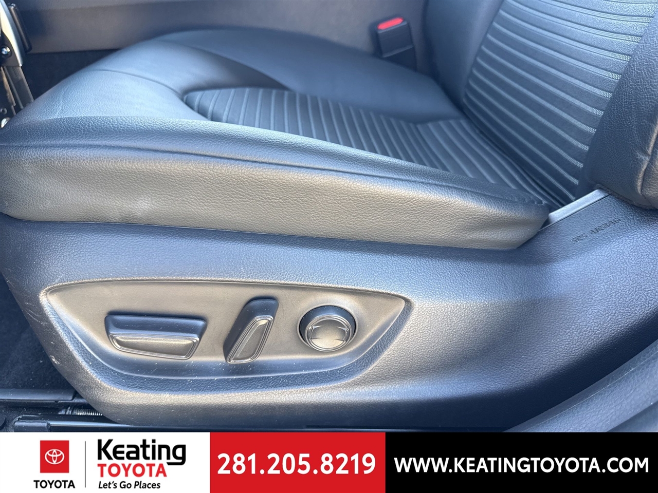 Toyota Camry SE 2024