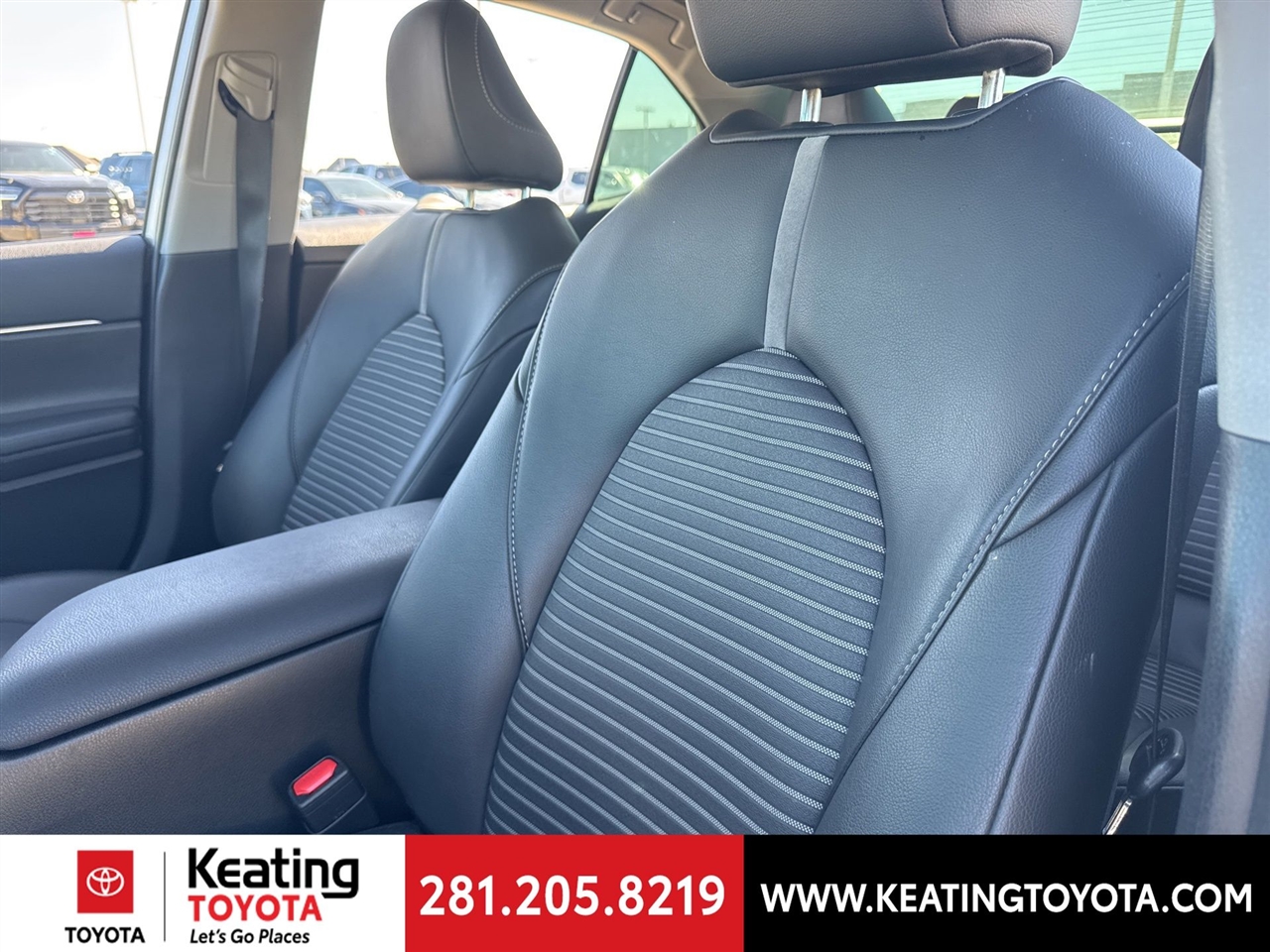 Toyota Camry SE 2024