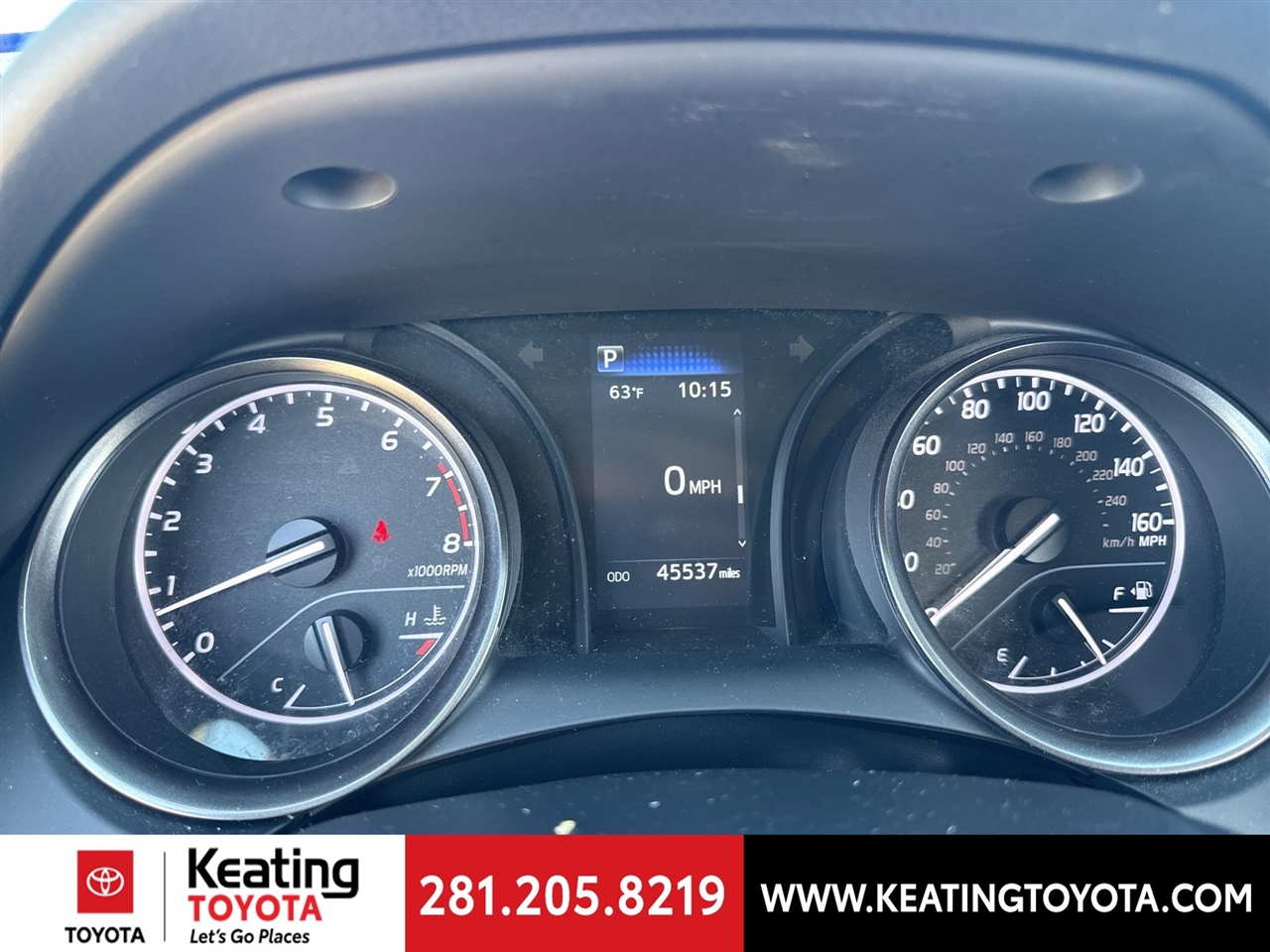 Toyota Camry SE 2024