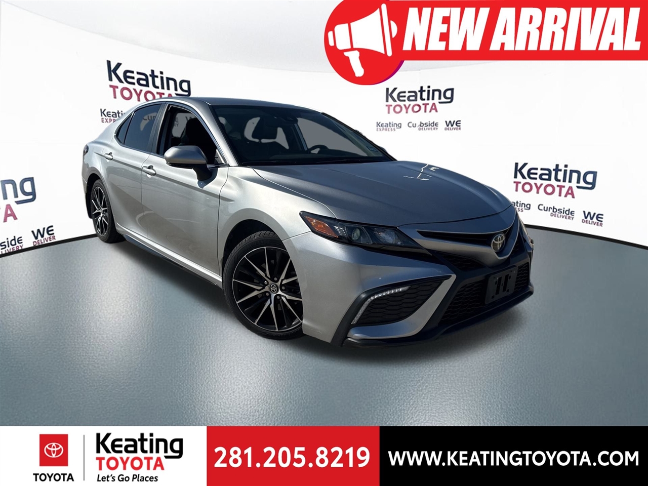 Toyota Camry SE 2024