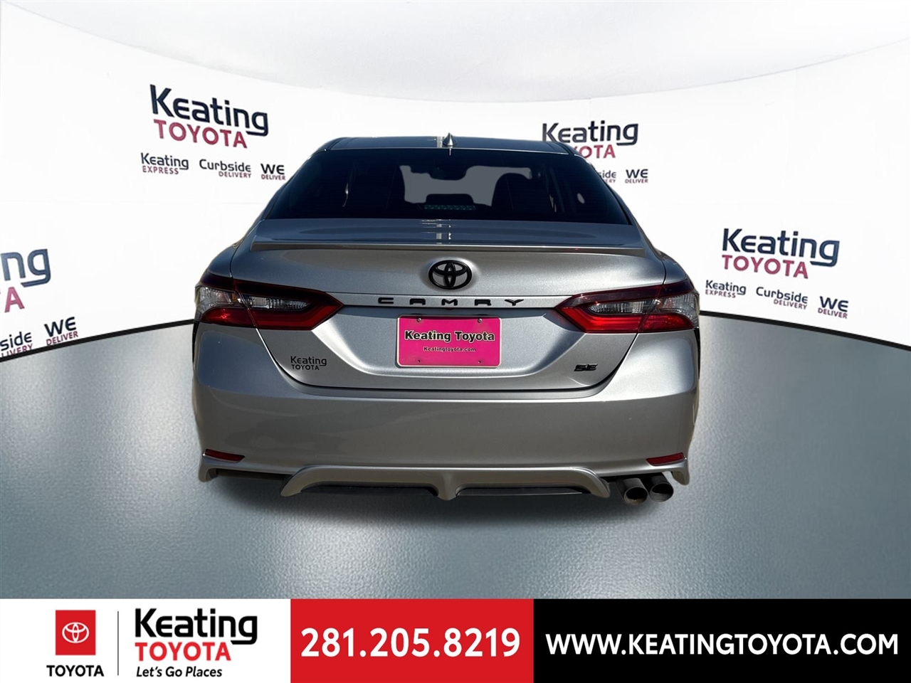 Toyota Camry SE 2024