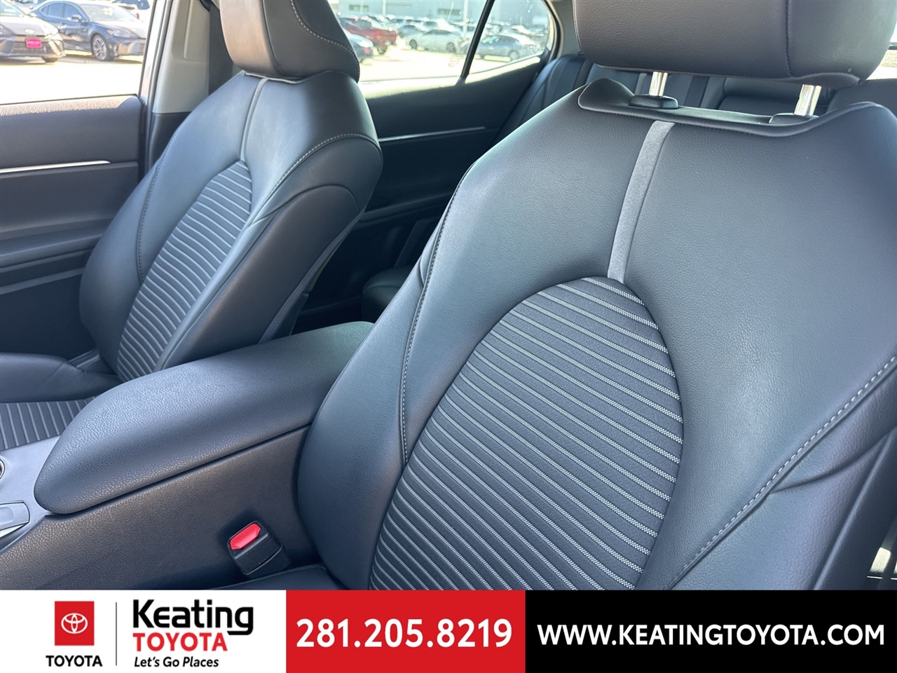 Toyota Camry SE 2024