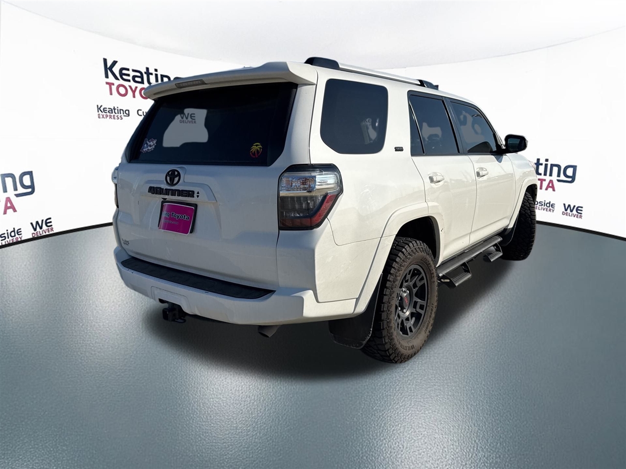 Toyota 4Runner SR5 2023
