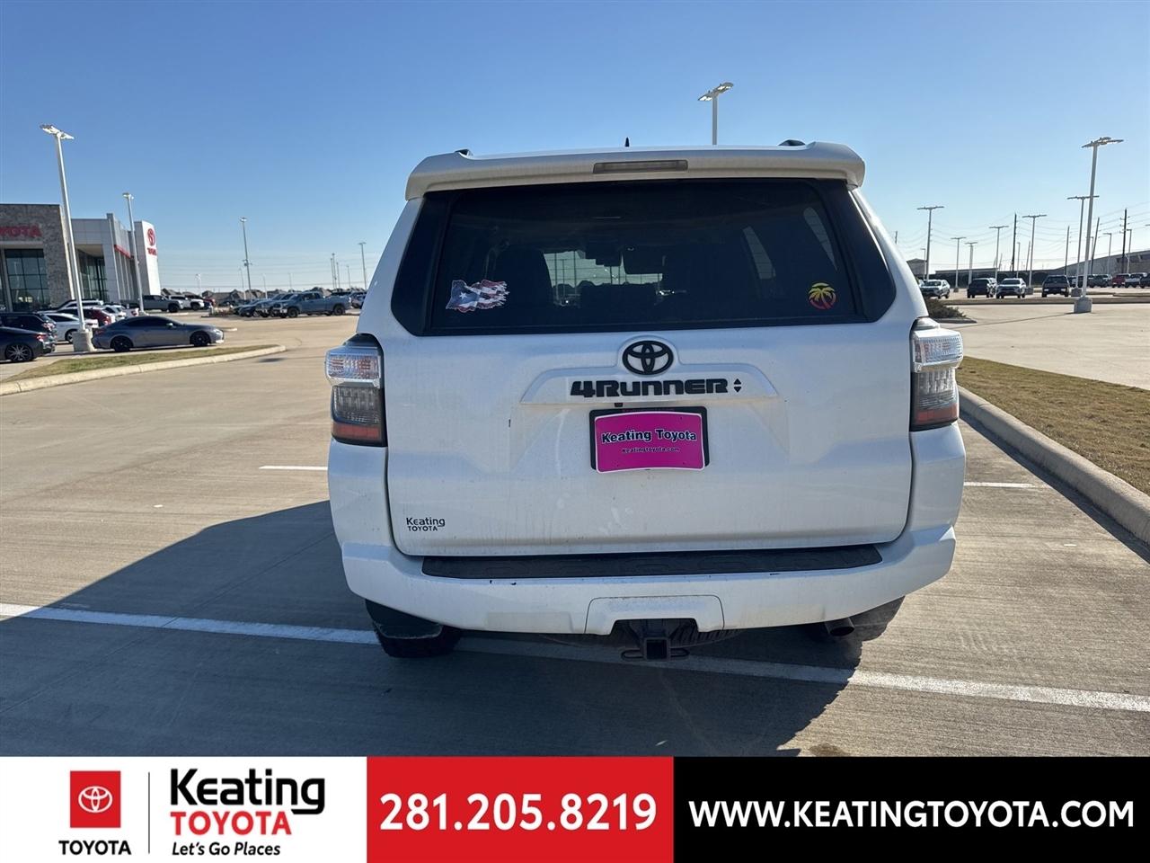 Toyota 4Runner SR5 2023