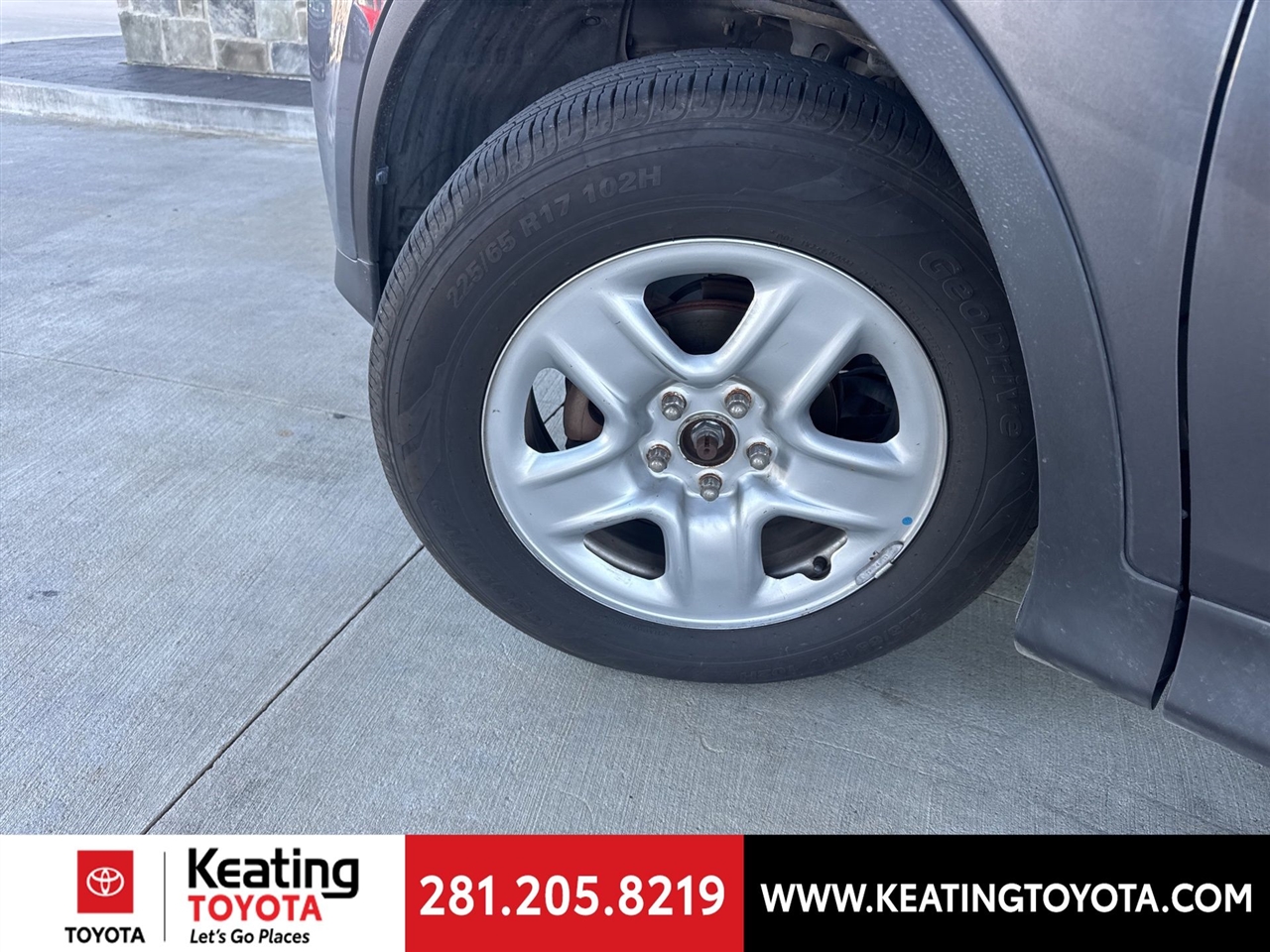 Toyota RAV4 LE FWD 2015