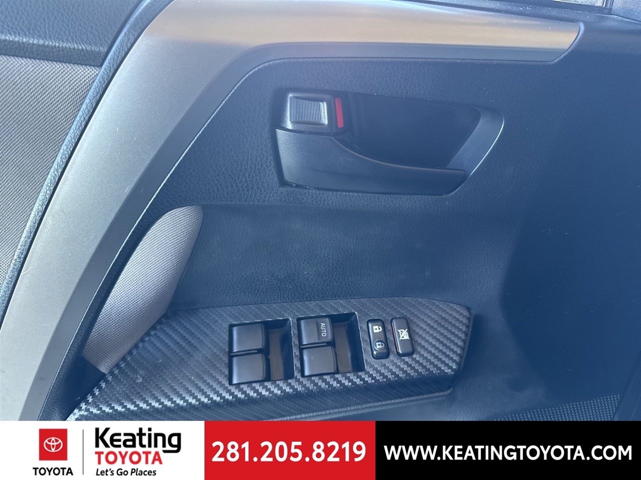 Toyota RAV4 LE FWD 2015