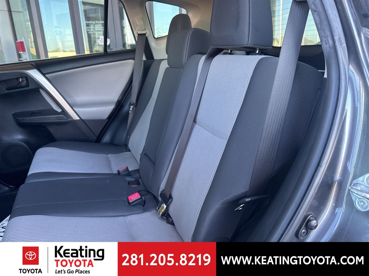 Toyota RAV4 LE FWD 2015