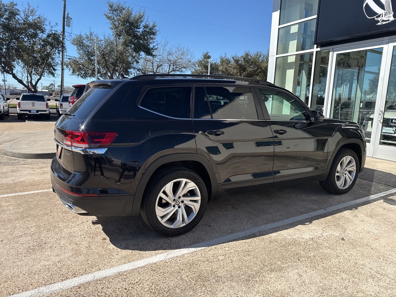 Volkswagen Atlas V6 SE w/Technology 4MOTION 2023