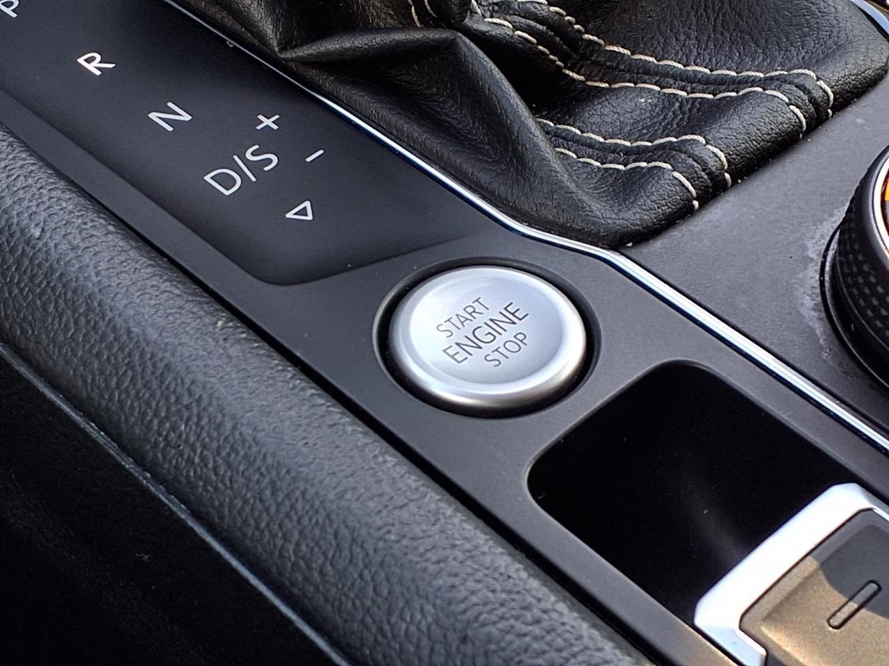 Volkswagen Atlas V6 SE w/Technology 4MOTION 2023