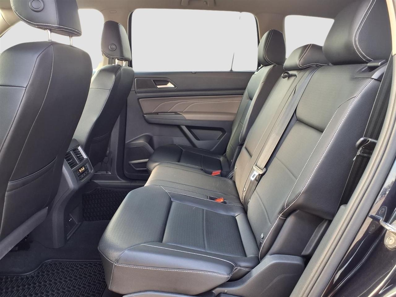 Volkswagen Atlas V6 SE w/Technology 4MOTION 2023