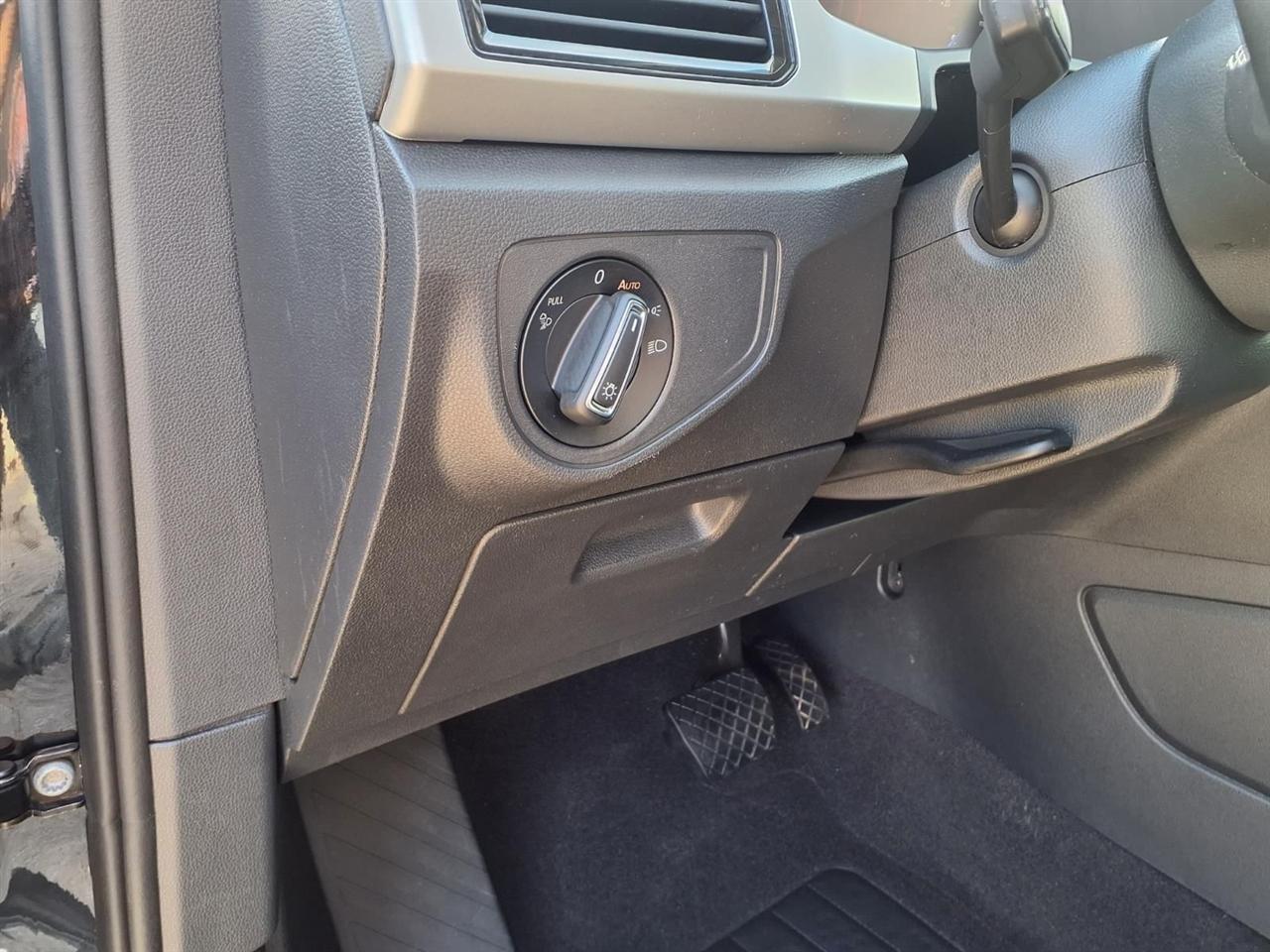 Volkswagen Atlas V6 SE w/Technology 4MOTION 2023