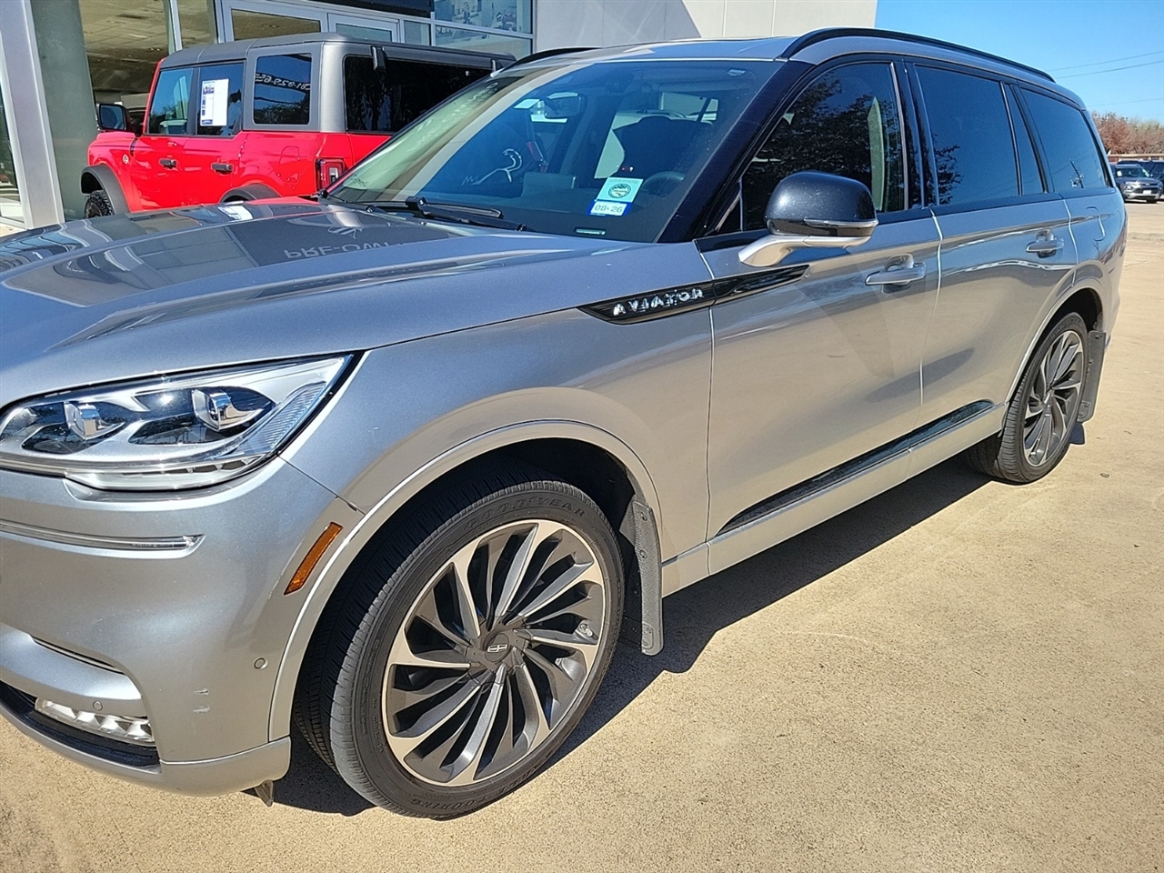 Lincoln Aviator Reserve AWD 2023