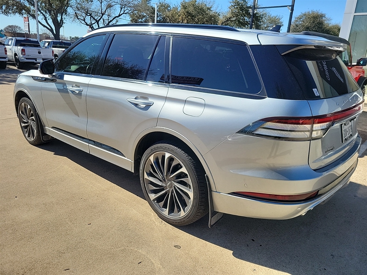 Lincoln Aviator Reserve AWD 2023