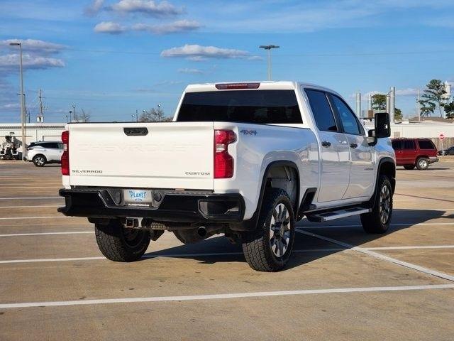 Chevrolet Silverado 2500HD Custom Crew Cab Long Box 4WD 2022