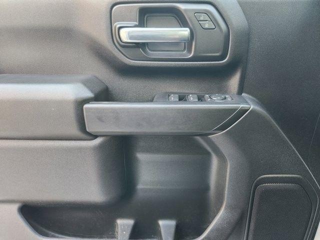 Chevrolet Silverado 2500HD Custom Crew Cab Long Box 4WD 2022