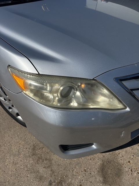 Toyota Camry LE 6-Spd AT 2010