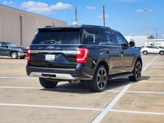 Ford Expedition XLT 2020