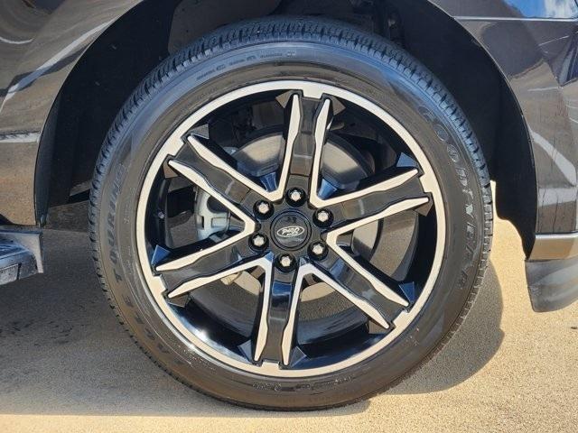 Ford Expedition XLT 2020