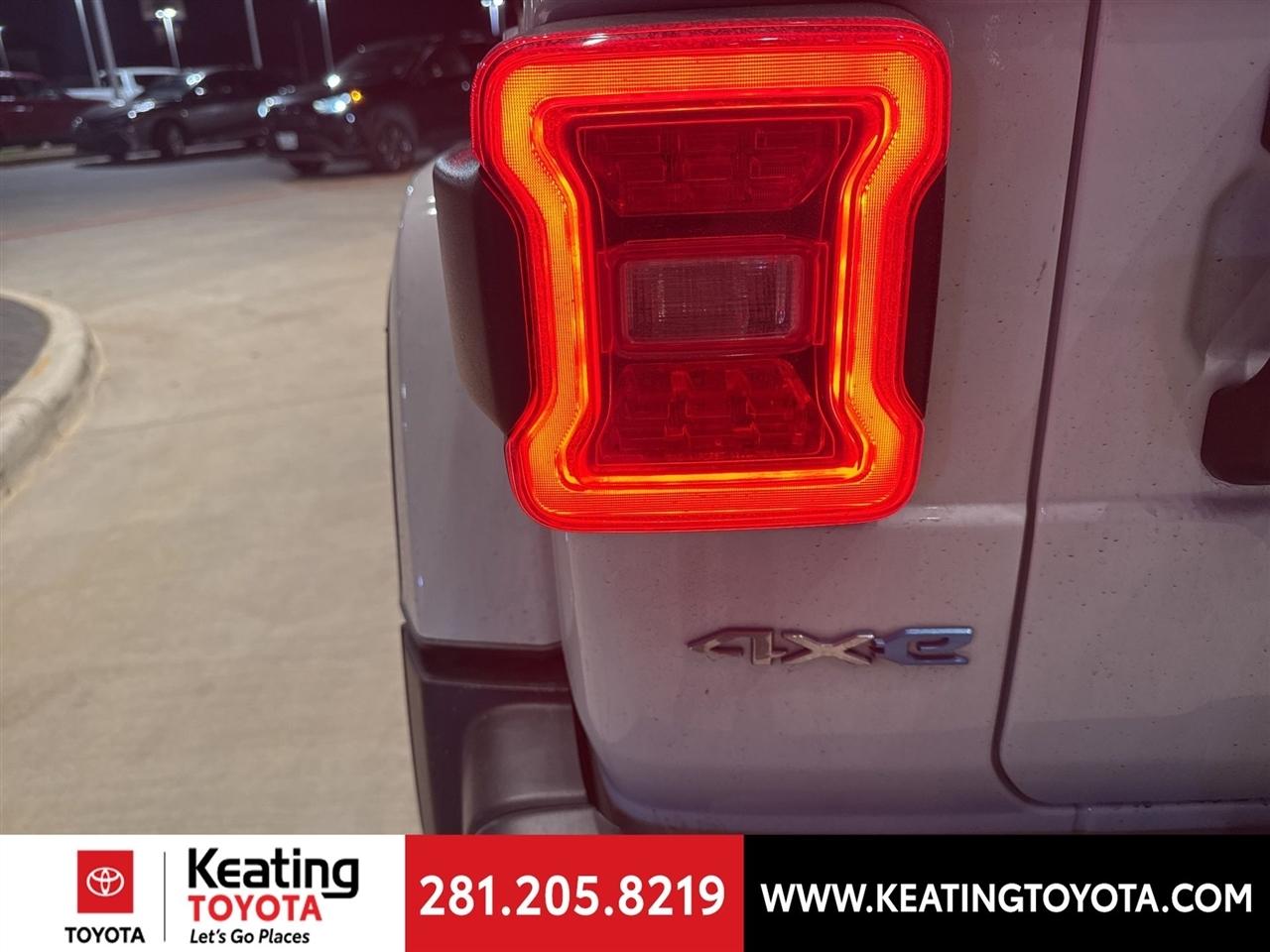 Jeep Wrangler 4xe Unlimited Sahara 2022