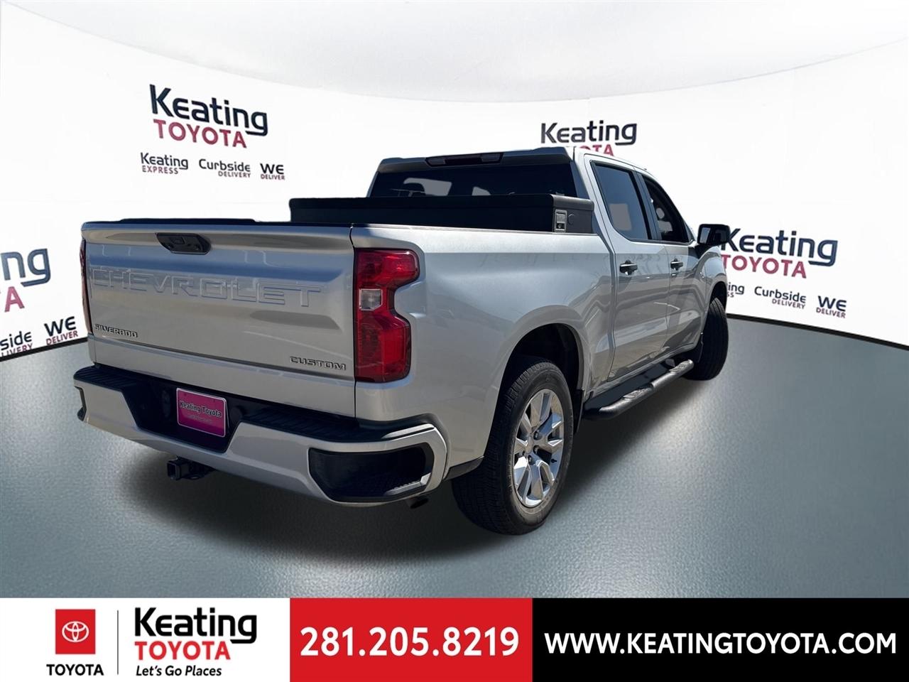 Chevrolet Silverado 1500 Custom Crew Cab 2WD 2022