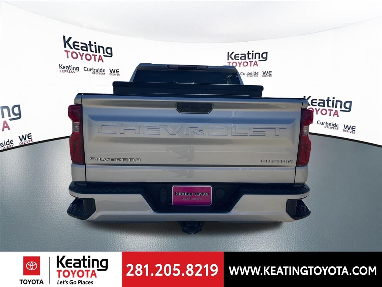Chevrolet Silverado 1500 Custom Crew Cab 2WD 2022
