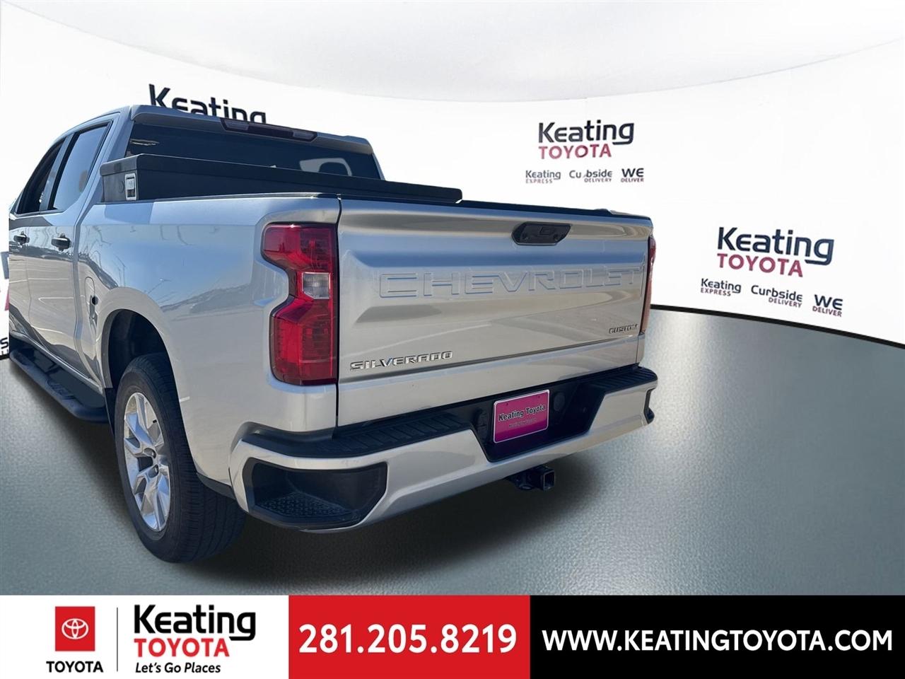 Chevrolet Silverado 1500 Custom Crew Cab 2WD 2022