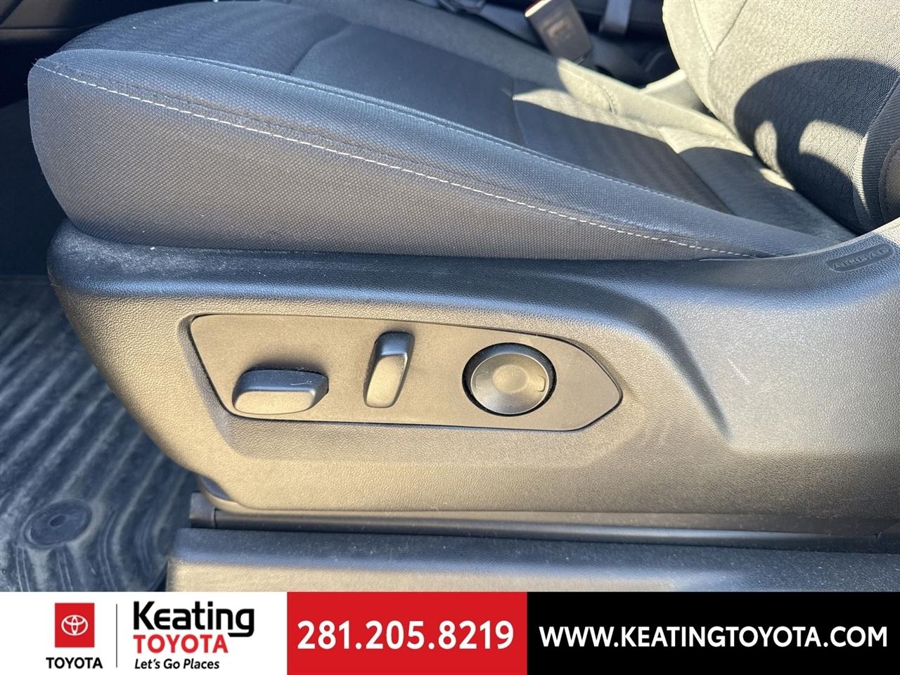 Chevrolet Silverado 1500 Custom Crew Cab 2WD 2022