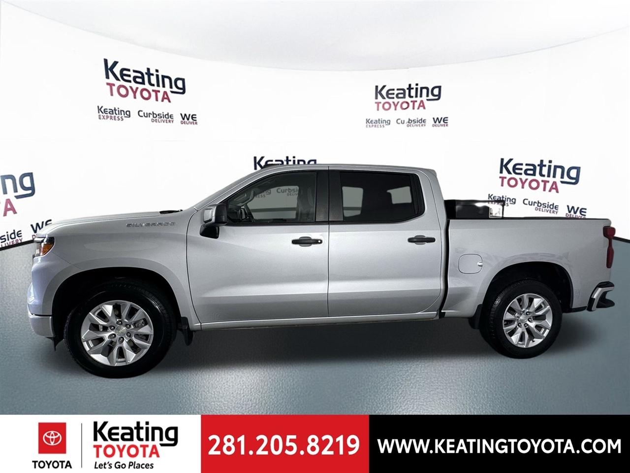 Chevrolet Silverado 1500 Custom Crew Cab 2WD 2022