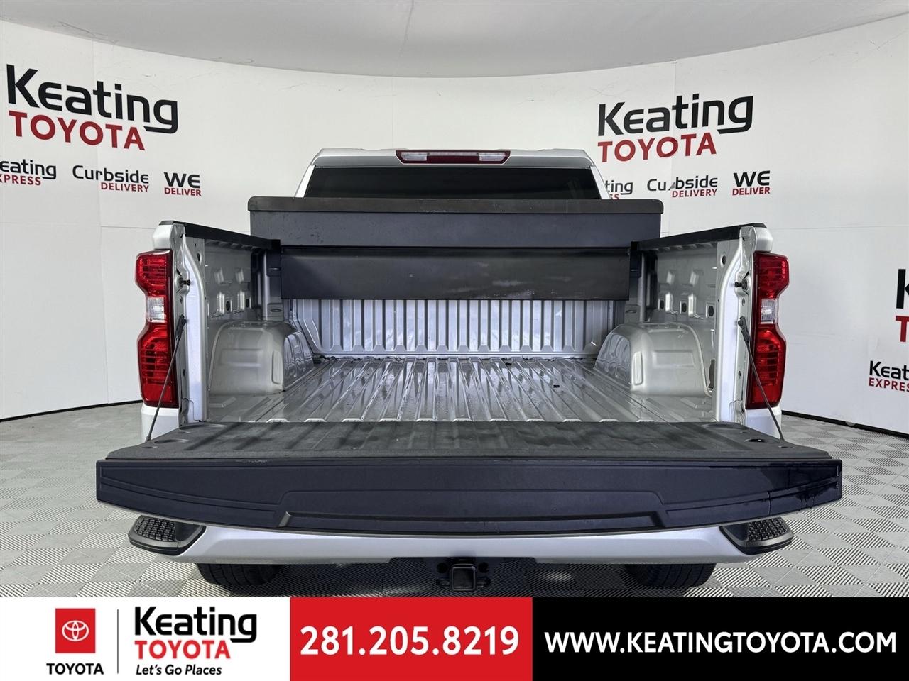 Chevrolet Silverado 1500 Custom Crew Cab 2WD 2022