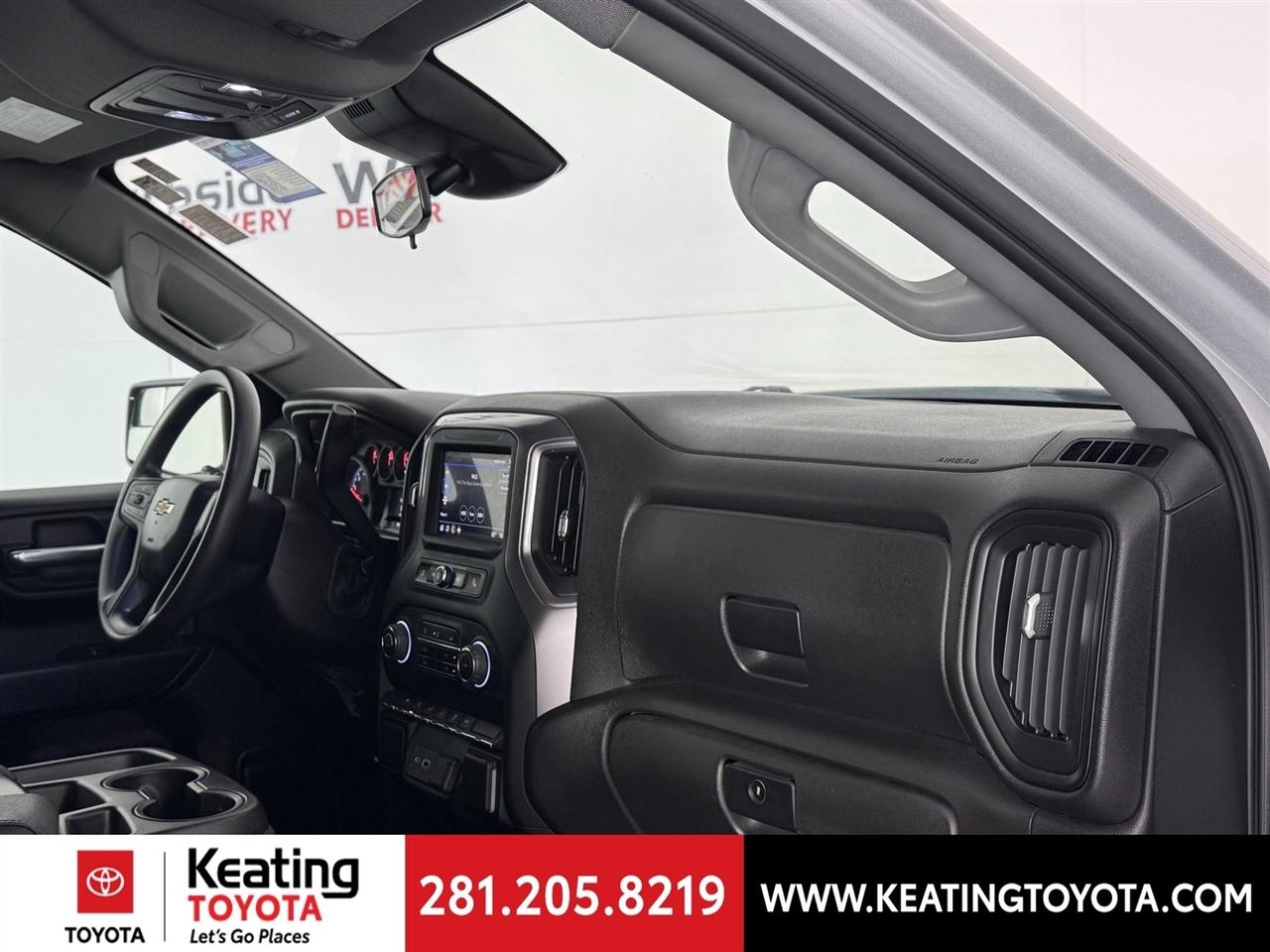 Chevrolet Silverado 1500 Custom Crew Cab 2WD 2022