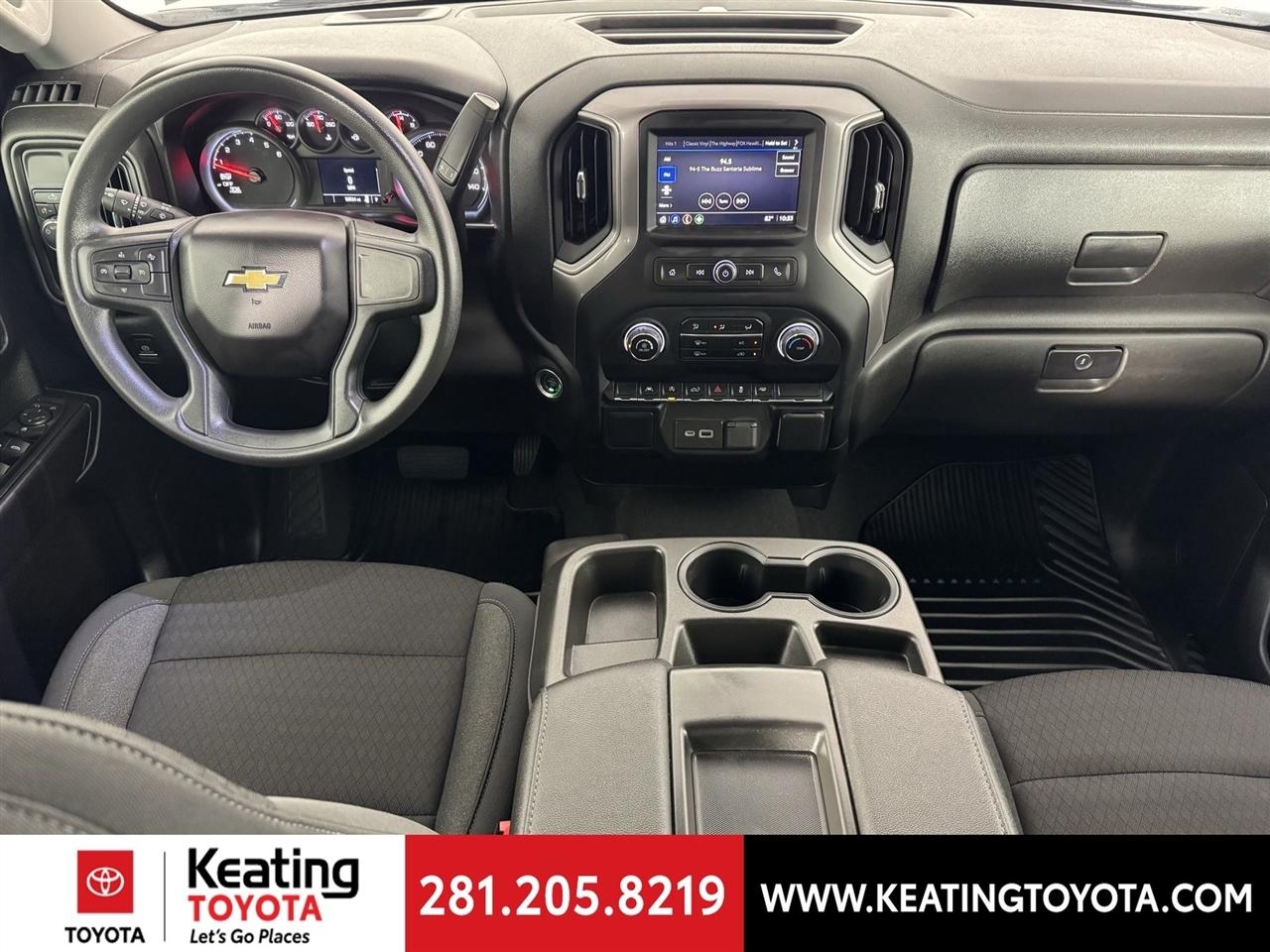 Chevrolet Silverado 1500 Custom Crew Cab 2WD 2022