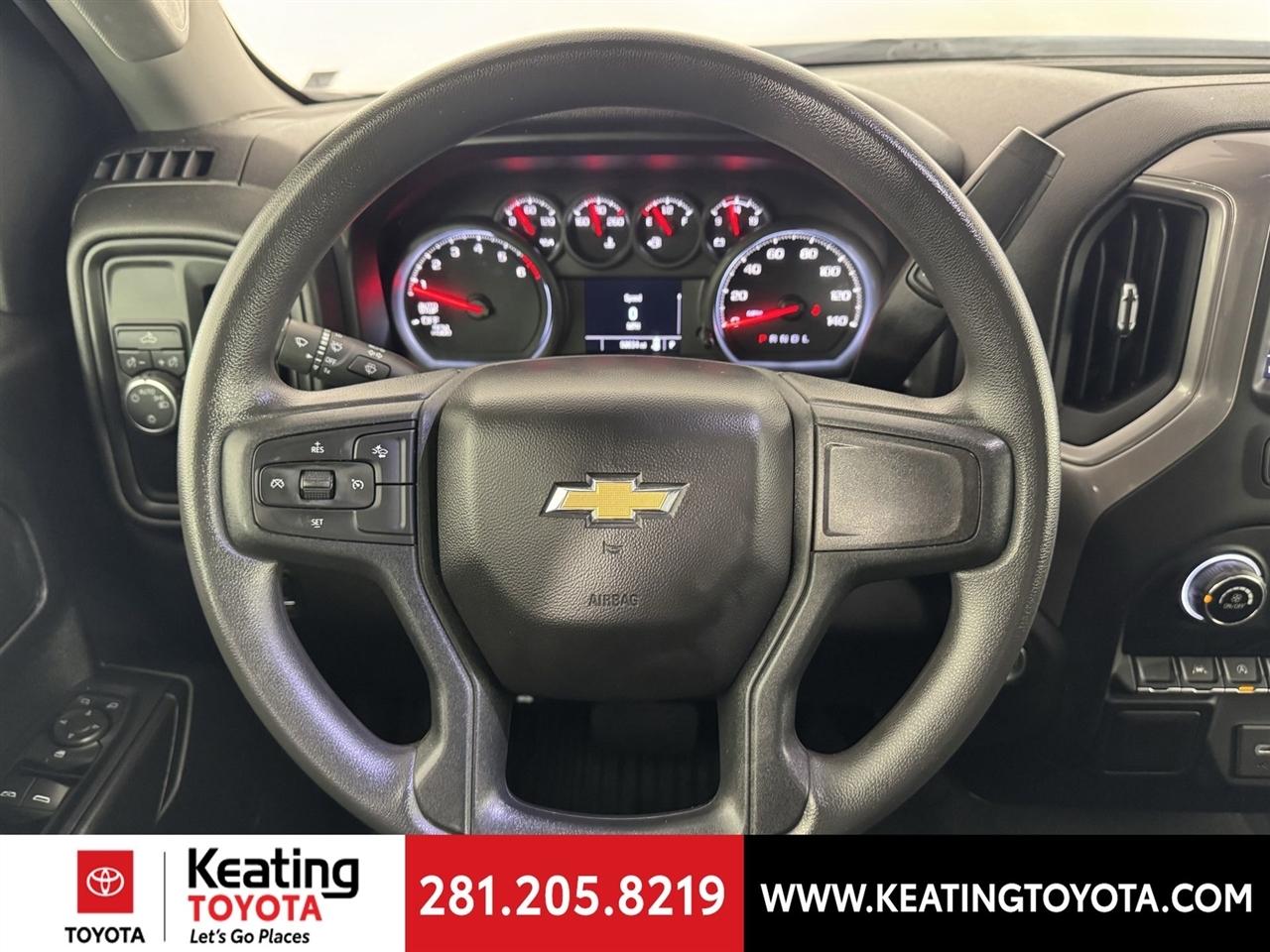 Chevrolet Silverado 1500 Custom Crew Cab 2WD 2022