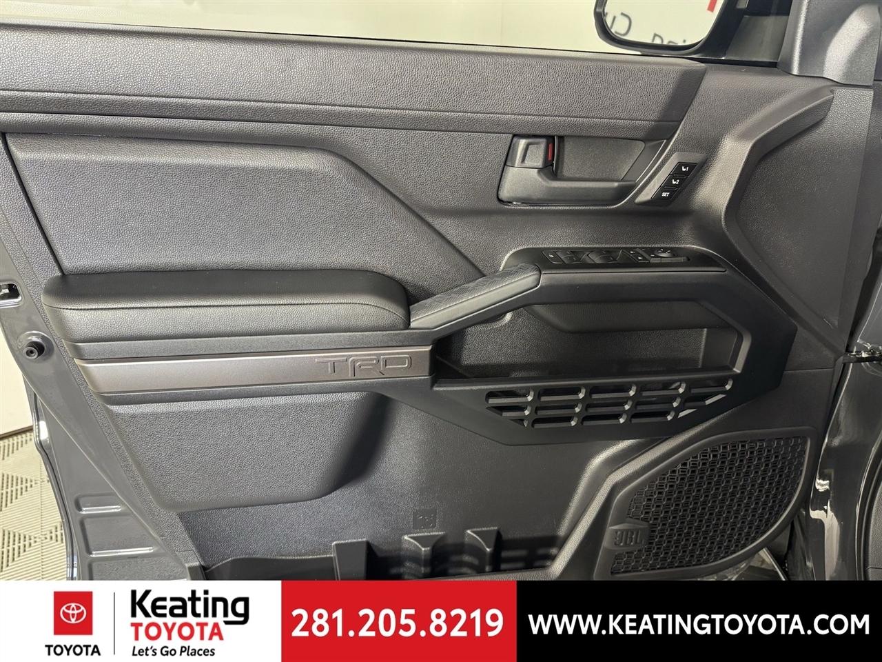 Toyota 4Runner Limited 4WD 2025