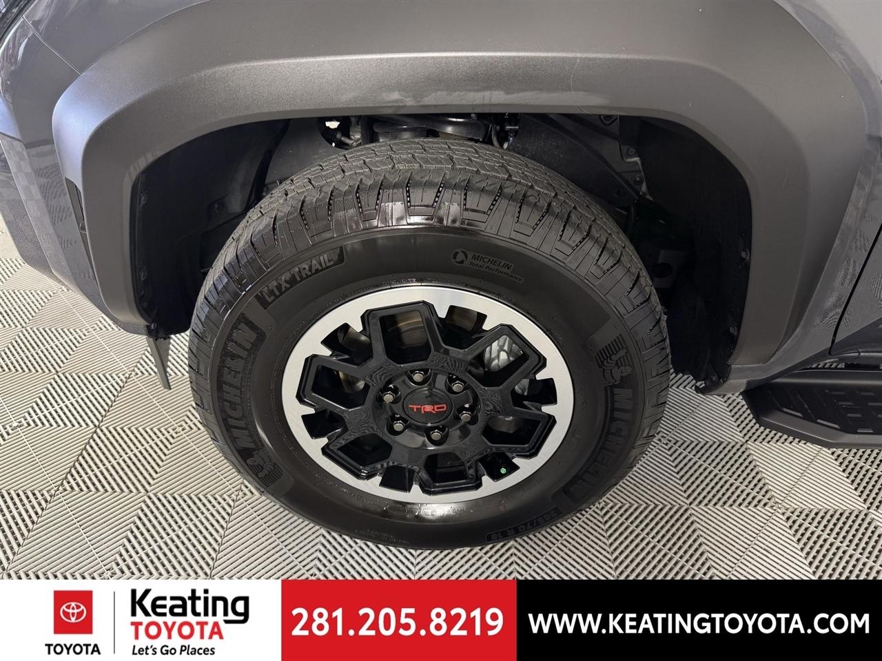 Toyota 4Runner Limited 4WD 2025