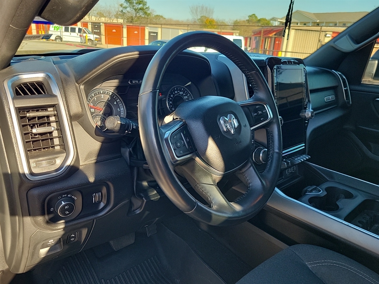 RAM 1500 Big Horn Crew Cab SWB 2WD 2024