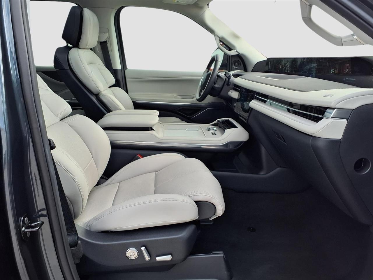 Lincoln Navigator Reserve 2025