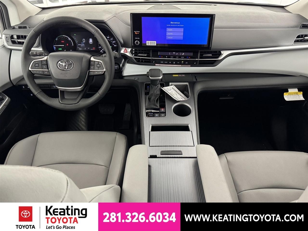 Toyota Sienna XLE 7-Passenger 2026