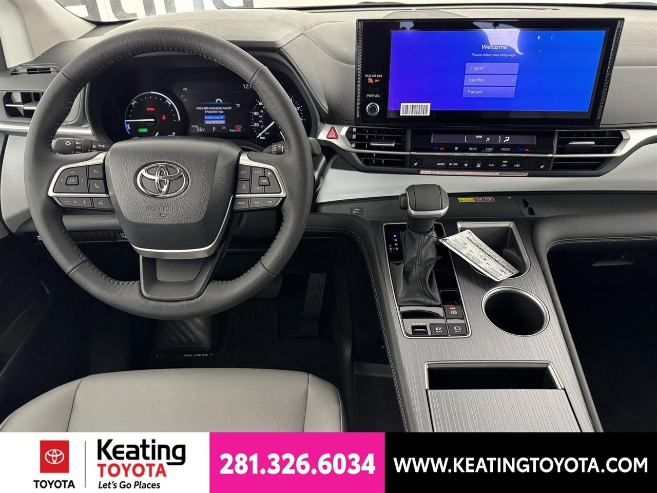 Toyota Sienna XLE 7-Passenger 2026