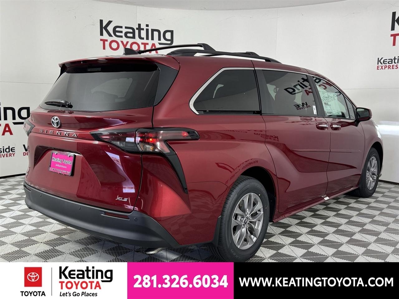 Toyota Sienna XLE 7-Passenger 2026