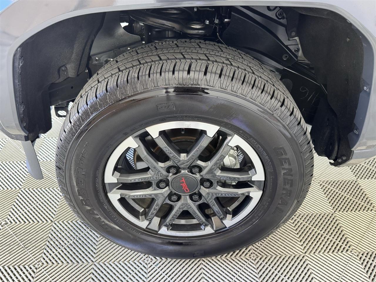 Toyota Tacoma TRD Sport Double Cab 4WD 2025