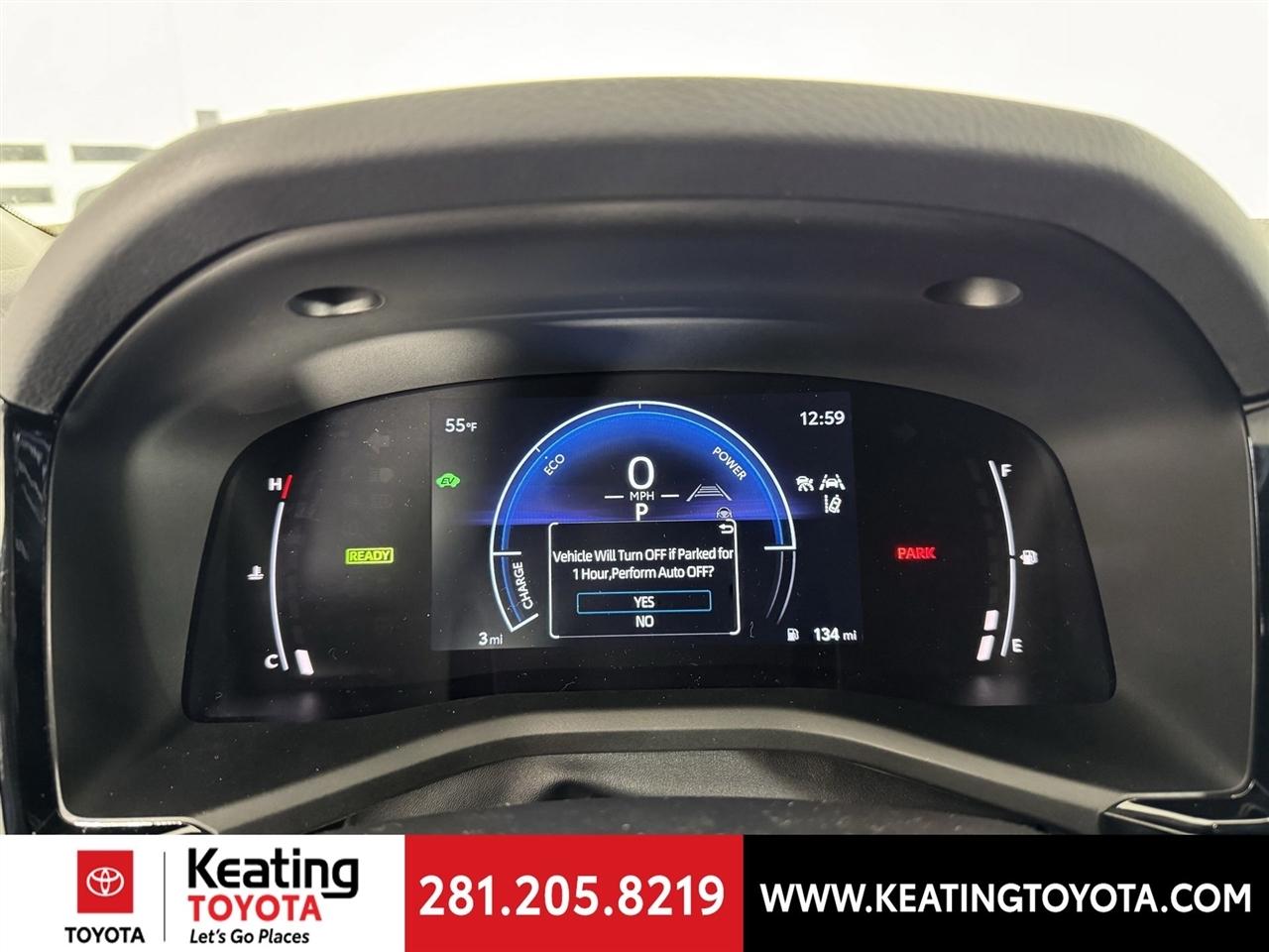 Toyota Camry Hybrid XLE 2026