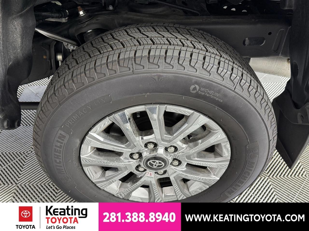 Toyota Tacoma Double Cab 4WD 2025